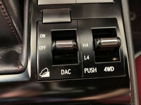 Used 2020 Lexus GX 460 Premium image 28