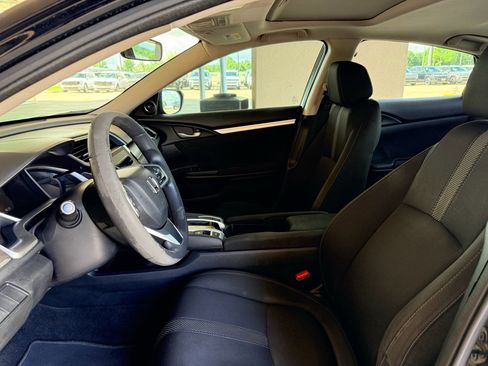 Used 2016 Honda Civic EX image 14