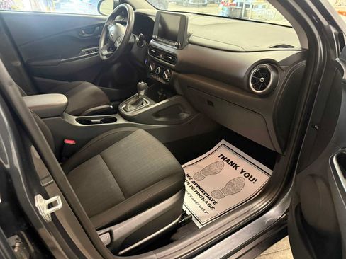 Used 2023 Hyundai Kona SEL AWD/4WD image 27