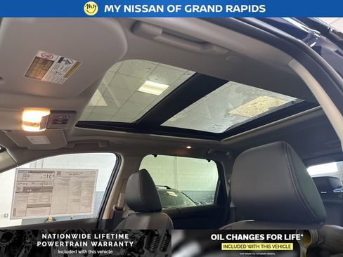 New 2026 Nissan Rogue Platinum w/ Platinum Premium Package image 14