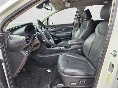 Used 2020 Hyundai Santa Fe SEL w/ Convenience + Premium Package image 18