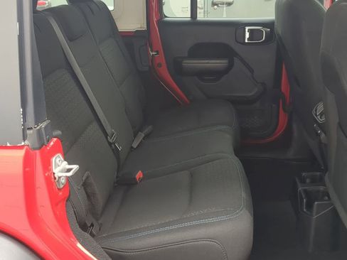 Certified 2021 Jeep Wrangler Unlimited Islander image 19