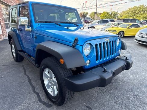 Used 2015 Jeep Wrangler Sport w/ Quick Order Package 24S AWD/4WD image 3