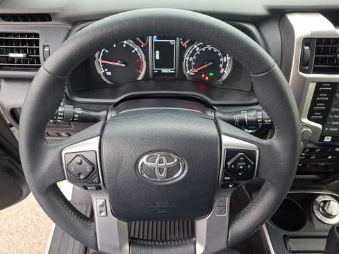 Certified 2022 Toyota 4Runner Limited image 23