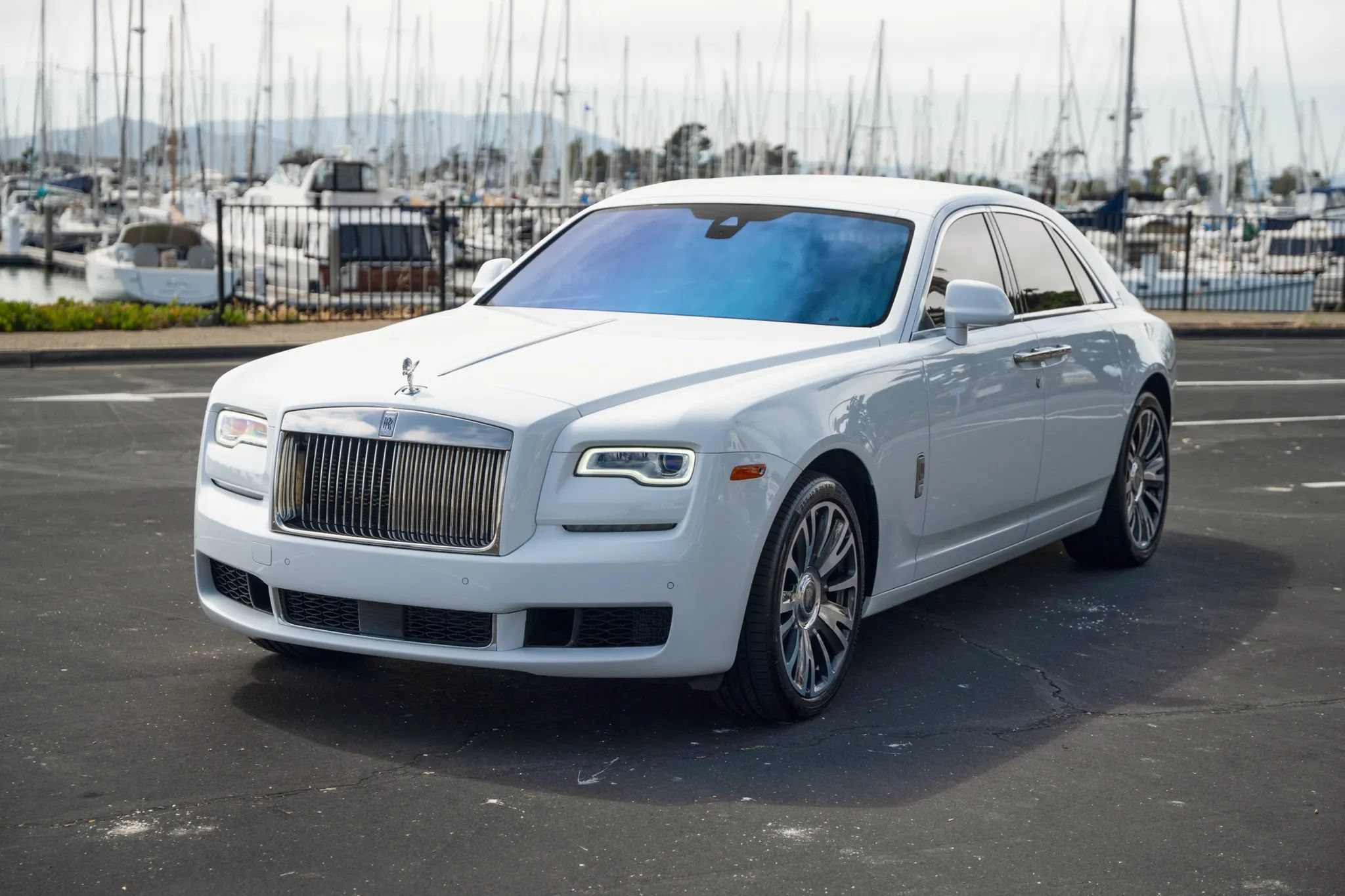 Used 2018 Rolls-Royce Ghost RWD image 1
