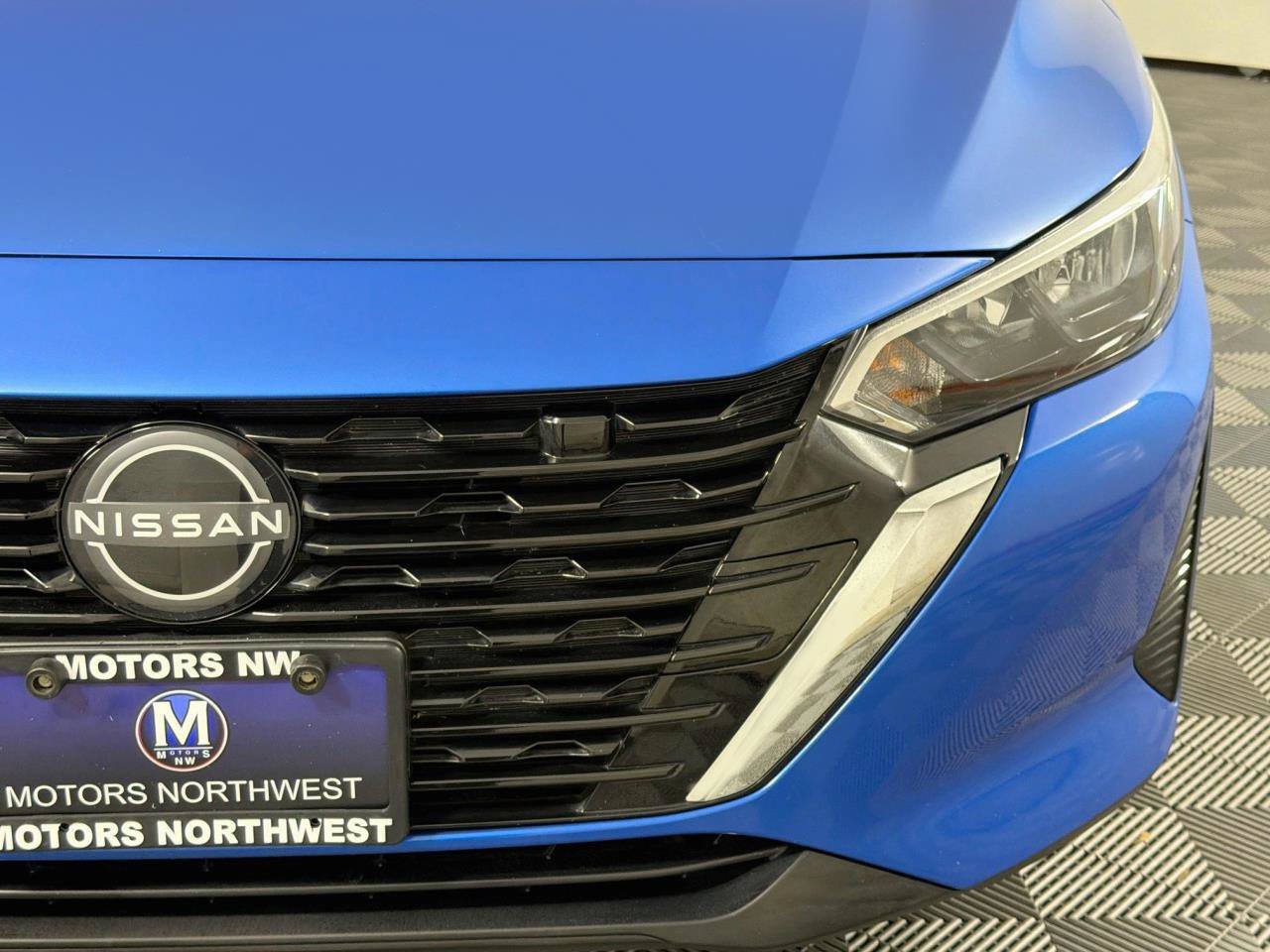 Used 2024 Nissan Sentra SV FWD image 4