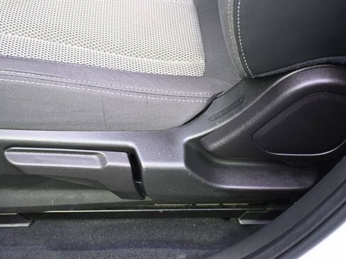 Used 2024 Subaru Crosstrek 2.0i Premium image 14