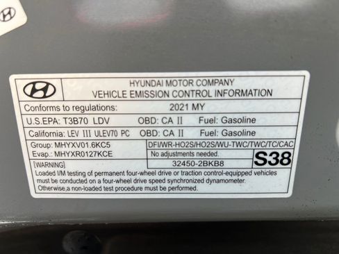 Used 2021 Hyundai Kona Limited AWD/4WD image 36