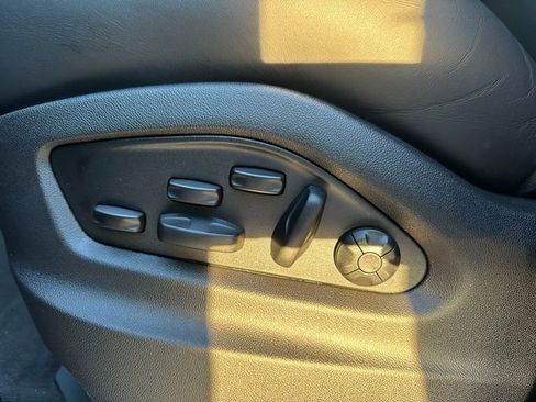 Used 2026 Porsche Cayenne S image 35