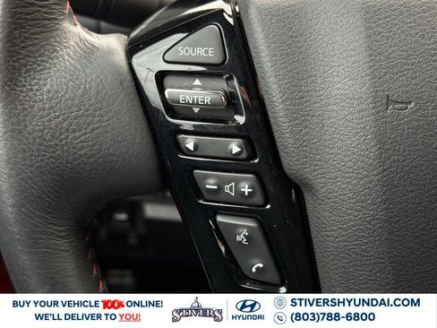 Used 2022 Nissan Frontier PRO-4X image 31