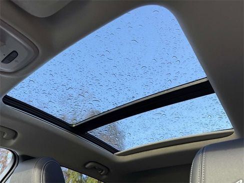 New 2026 Buick Encore GX Avenir w/ Avenir Technology Package image 18