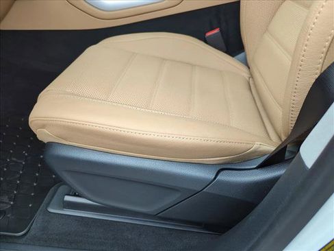 New 2026 Mercedes-Benz GLS 450 4MATIC image 4