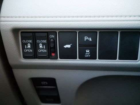 Certified 2026 Honda Odyssey Elite image 26