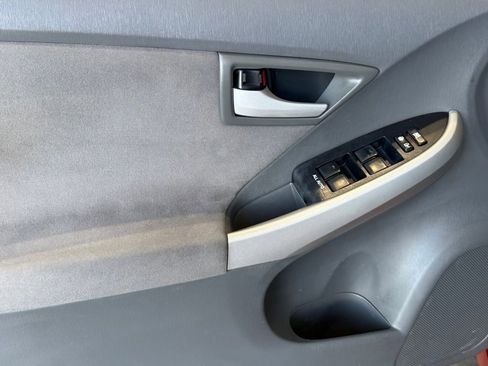 Used 2010 Toyota Prius Two image 17