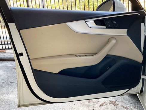 Used 2017 Audi A4 2.0T Ultra Premium w/ Convenience Package image 21