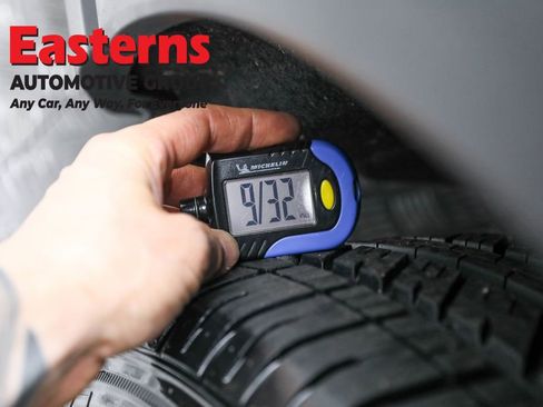 Used 2022 Ford Explorer ST-Line image 31