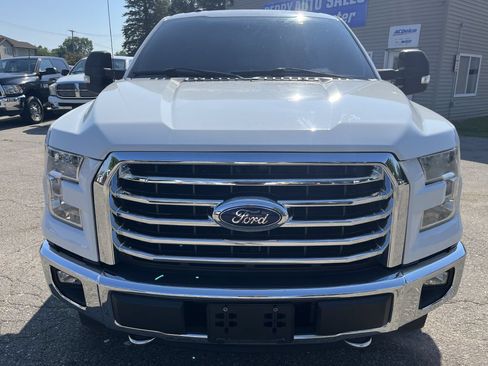 Used 2017 Ford F150 XLT w/ Equipment Group 302A Luxury AWD/4WD image 3