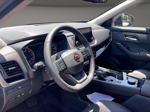 New 2026 Nissan Rogue SV w/ Rock Creek Premium Package AWD/4WD image 7