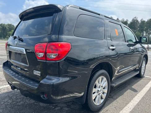 Used 2011 Toyota Sequoia Platinum AWD/4WD image 4