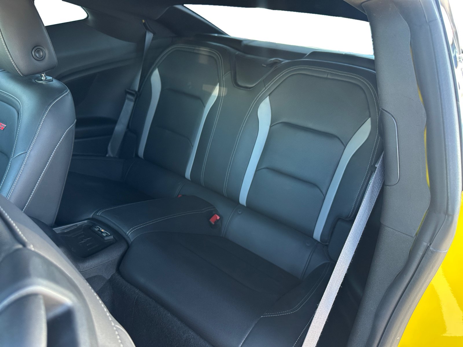Used 2017 Chevrolet Camaro SS w/ LPO, Ground Effects Package RWD image 13