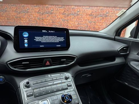 Used 2023 Hyundai Santa Fe Limited image 17