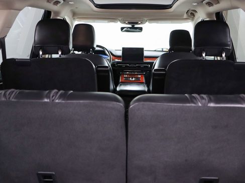 Used 2021 Lincoln Aviator Reserve w/ Equipment Group 201A image 31