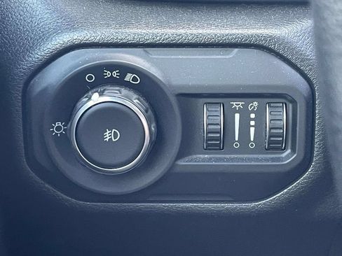 Used 2022 Jeep Wrangler Unlimited Sport AWD/4WD image 23