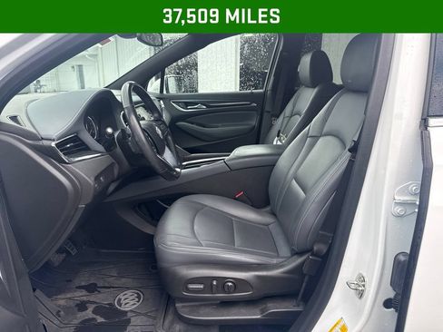 Used 2023 Buick Enclave Essence w/ LPO, Floor Liner Package AWD/4WD image 4