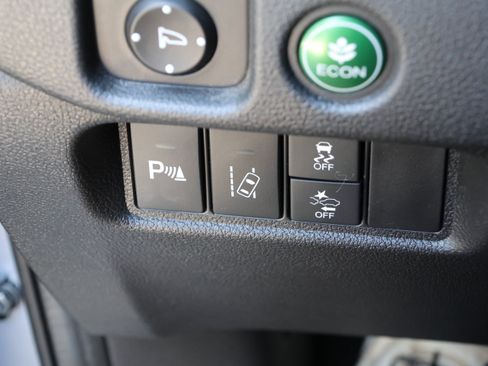 Used 2018 Honda Pilot Elite image 17
