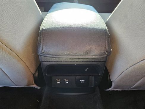 Used 2019 Ford Ranger XLT w/ Equipment Group 301A Mid image 9