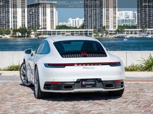 Used 2020 Porsche 911 Carrera image 3
