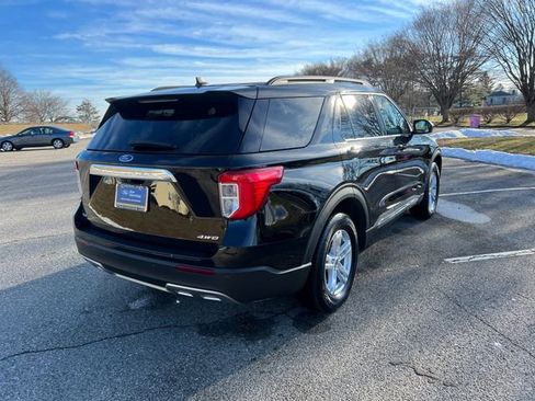 Certified 2023 Ford Explorer XLT w/ Equipment Group 202A image 11