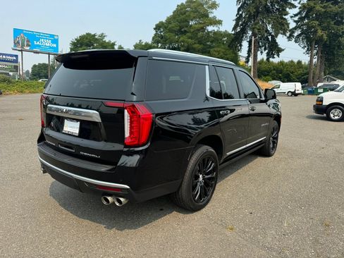 Used 2021 GMC Yukon Denali w/ Denali Ultimate Package AWD/4WD image 6
