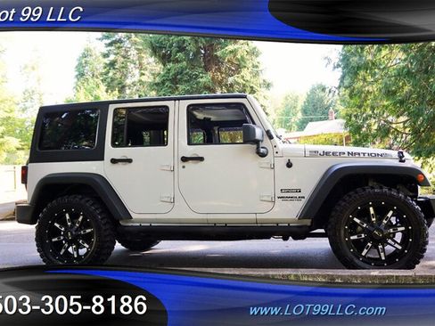 Used 2015 Jeep Wrangler Unlimited Sport w/ Quick Order Package 24S AWD/4WD image 8