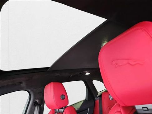 New 2026 Jaguar F-PACE R-Dynamic S image 27