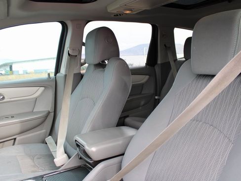 Used 2016 Chevrolet Traverse LT w/ LPO, 'HIT The Road' Package image 14