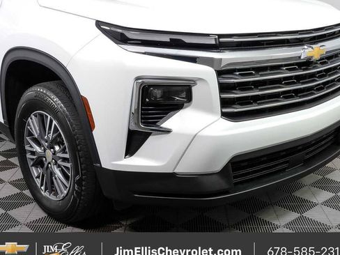 Certified 2025 Chevrolet Traverse LT FWD image 37