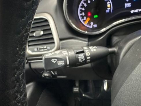 Used 2019 Jeep Grand Cherokee Limited AWD/4WD image 32