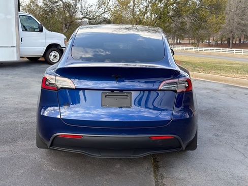 Used 2023 Tesla Model Y Long Range image 13