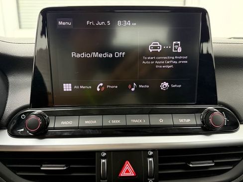 Used 2024 Kia Forte LXS FWD image 14