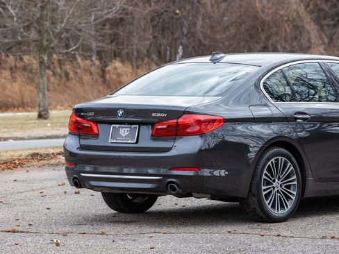 Used 2018 BMW 530i xDrive image 5