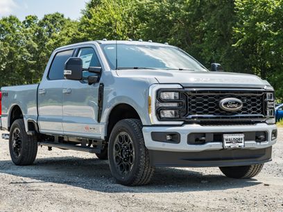 New 2025 Ford F250 Lariat w/ Lariat Ultimate Package