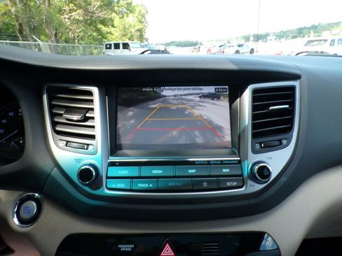Used 2018 Hyundai Tucson Limited w/ Ultimate Package 02 AWD/4WD image 27