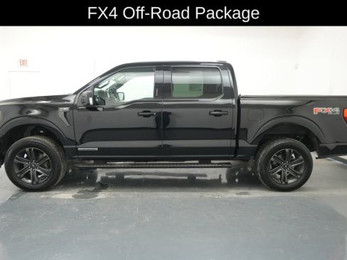 Used 2021 Ford F150 XLT w/ Equipment Group 302A High AWD/4WD image 4