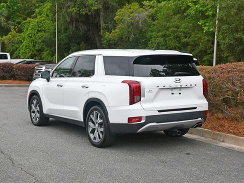 Used 2021 Hyundai Palisade SEL w/ Convenience Package FWD image 3
