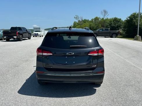 Certified 2022 Chevrolet Equinox RS AWD/4WD image 4