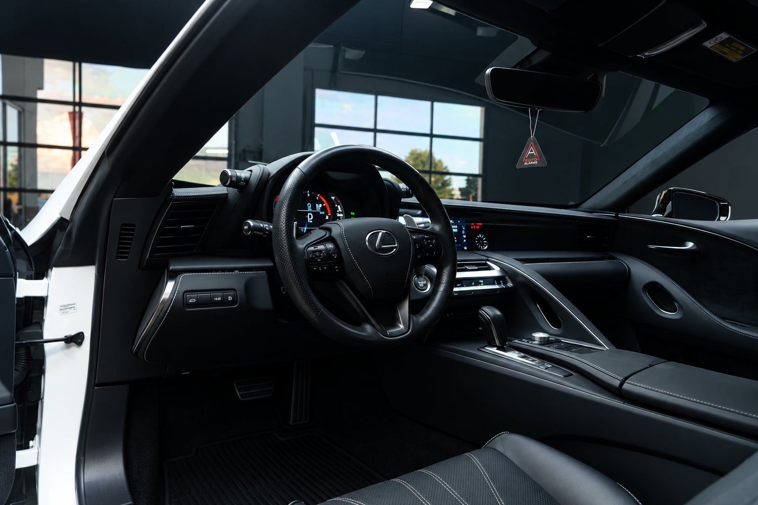 Used 2018 Lexus LC 500 Coupe w/ Touring Package RWD image 23