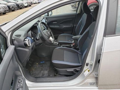 New 2025 Nissan Versa SV image 11