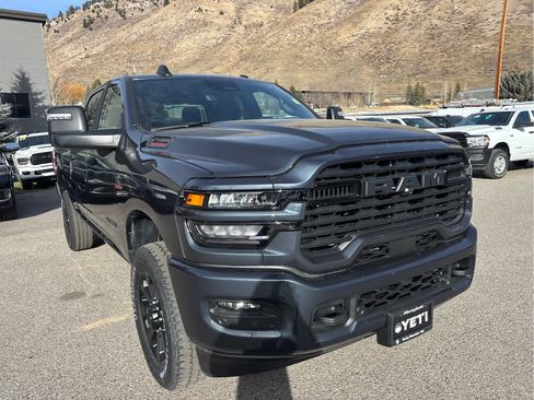 New 2025 RAM 2500 Big Horn image 17