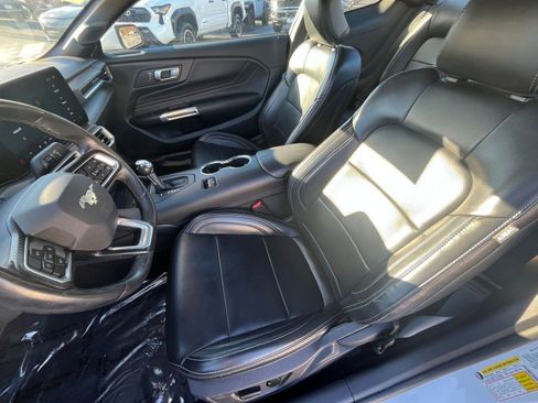 Used 2024 Ford Mustang Premium image 30
